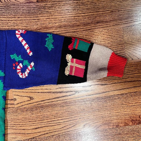 Vtg BEREK Cotton Hand Knit Ugly Christmas Sweater Tree Santa Metallic Small S - Picture 15 of 15